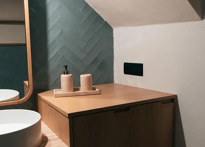 Apartament La Peti Small Luxury House *